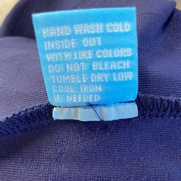 J. McLauglin Navy Blue Chain link Carly Catalina Cloth Top.  Size M - Picture 6 of 7